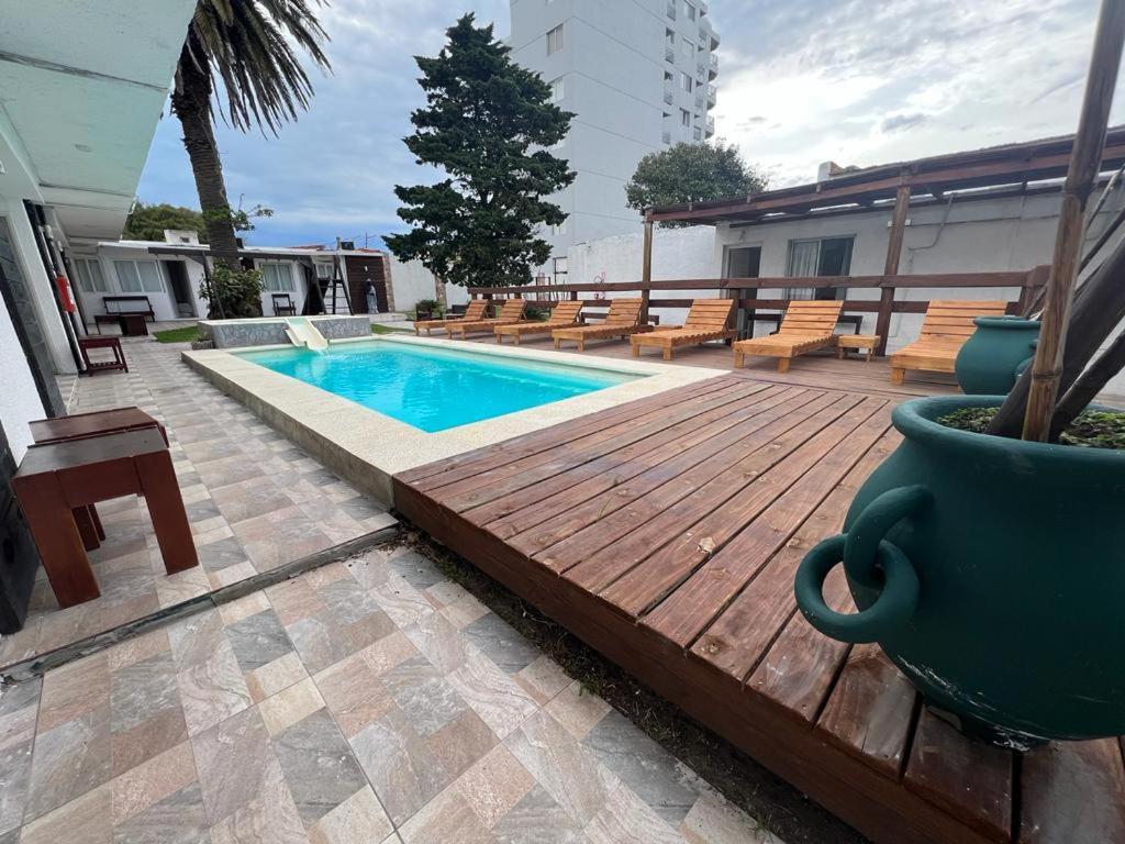 Hotel Gran Colonial Riviera à Piriápolis Extérieur photo